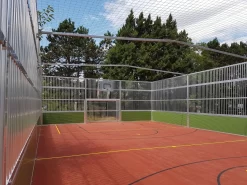 Zulage Soccer-Court ARENA PRO PLUS: Alu-Gitter-Konstruktion Umlaufend