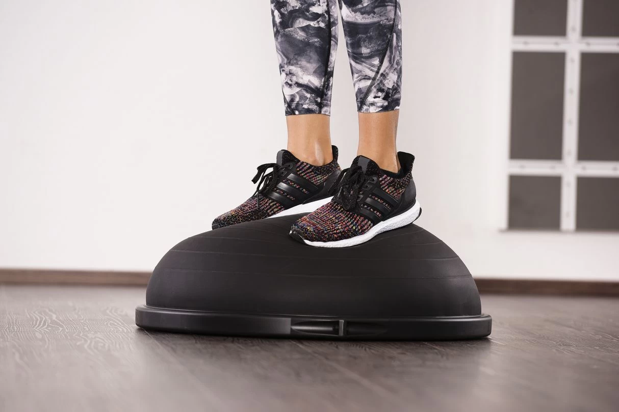 BOSU® Balance Trainer PRO - Black Edition – Bild 7