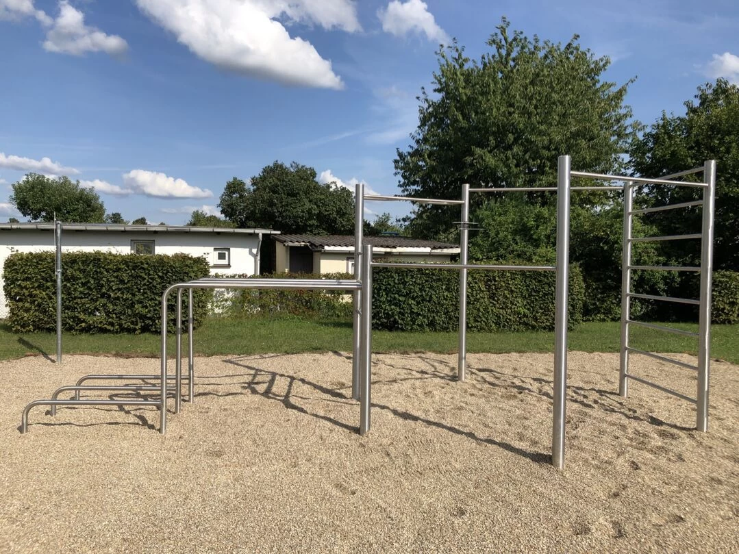 BARBARA® Workoutpark, Feuerverzinkt – Bild 2