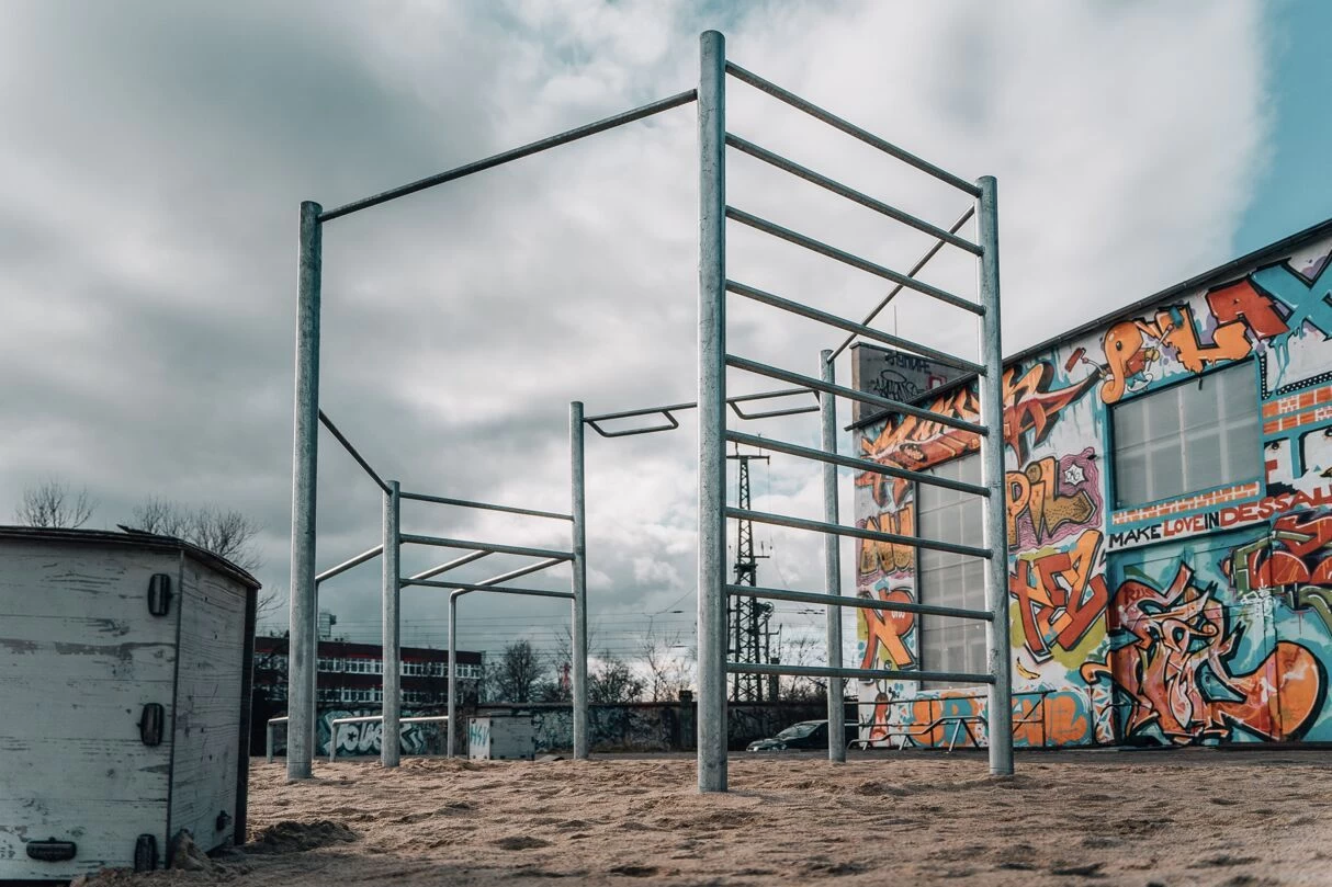 BARBARA® Workoutpark, Feuerverzinkt – Bild 8