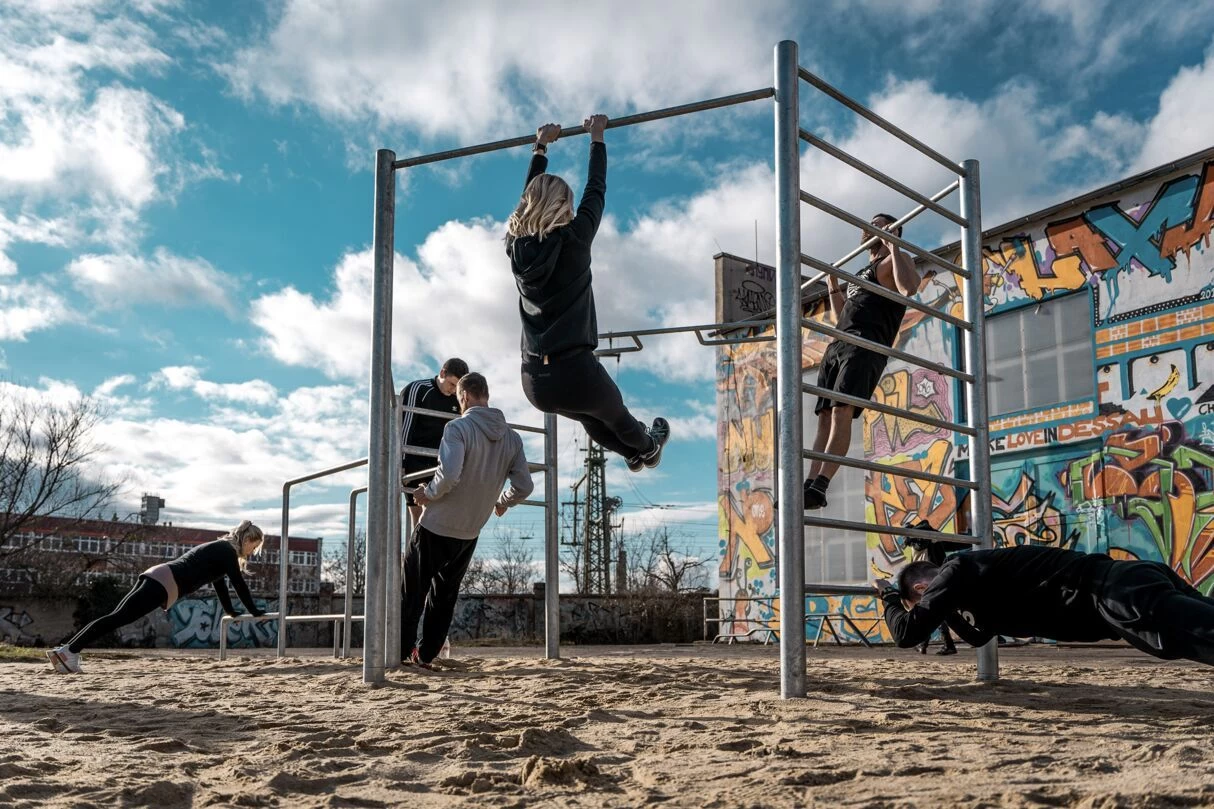 BARBARA® Workoutpark, Feuerverzinkt – Bild 11