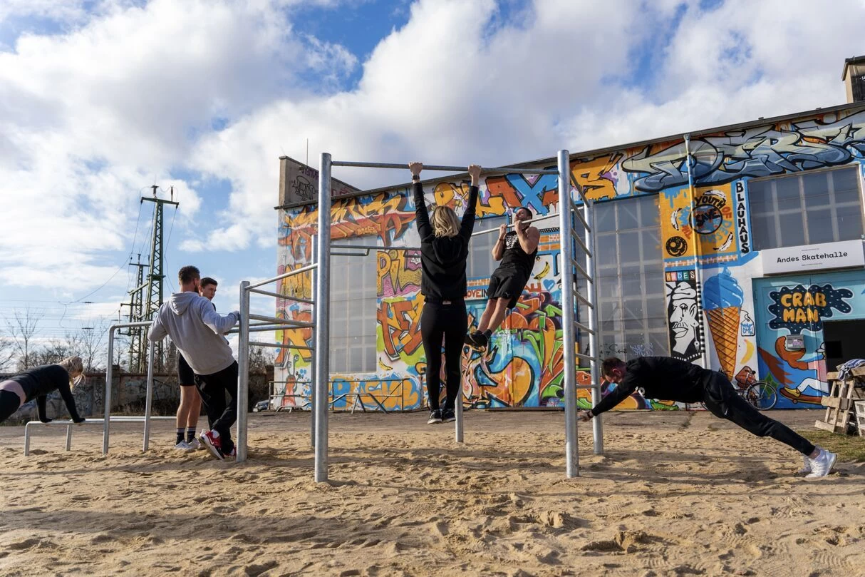 BARBARA® Workoutpark, Feuerverzinkt – Bild 14