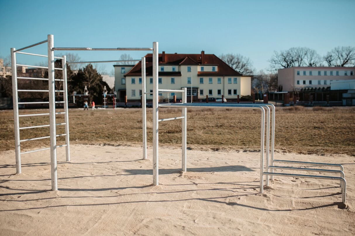 BARBARA® Workoutpark, Feuerverzinkt – Bild 19